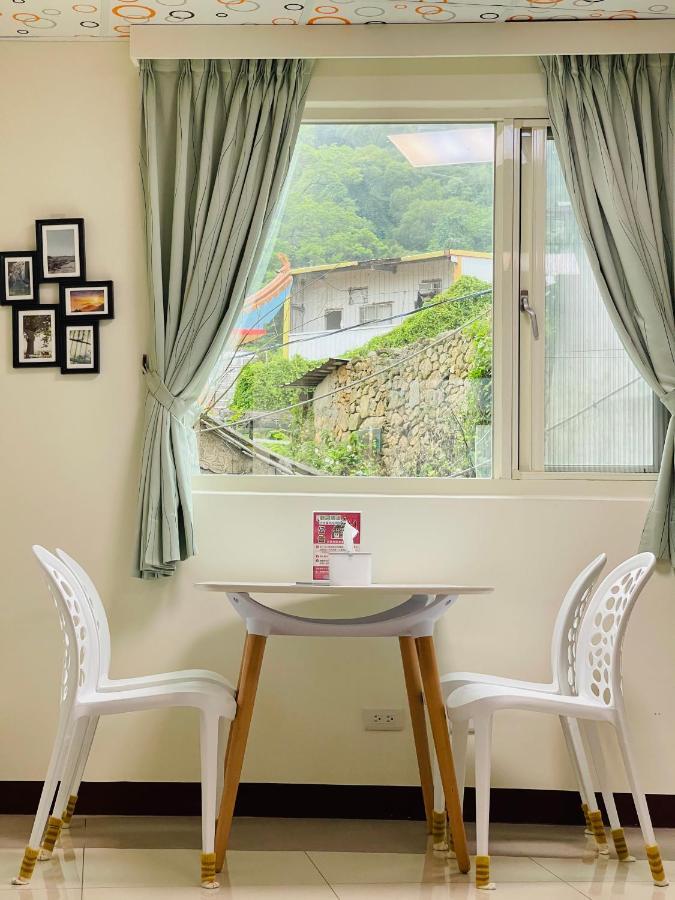 Zucuo Homestay 난간 외부 사진