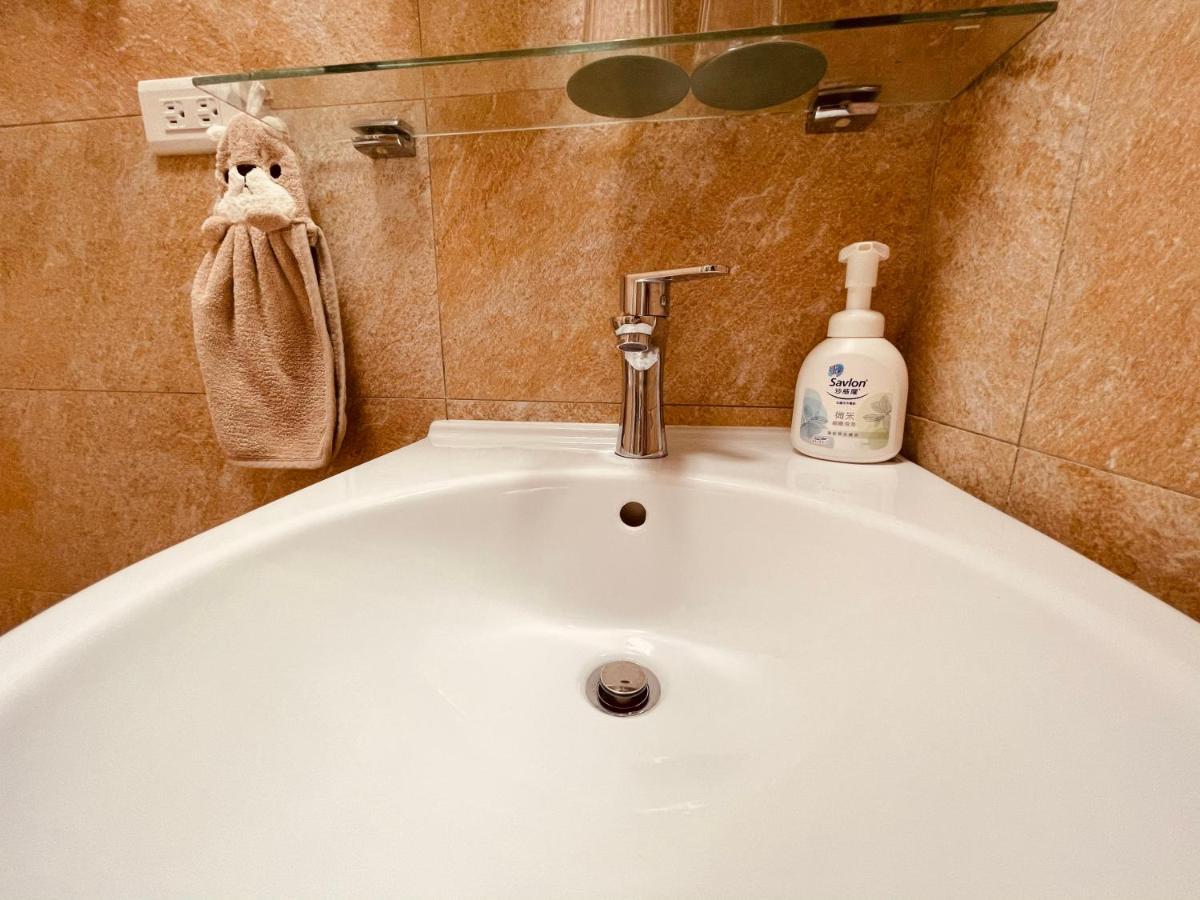 Zucuo Homestay 난간 외부 사진
