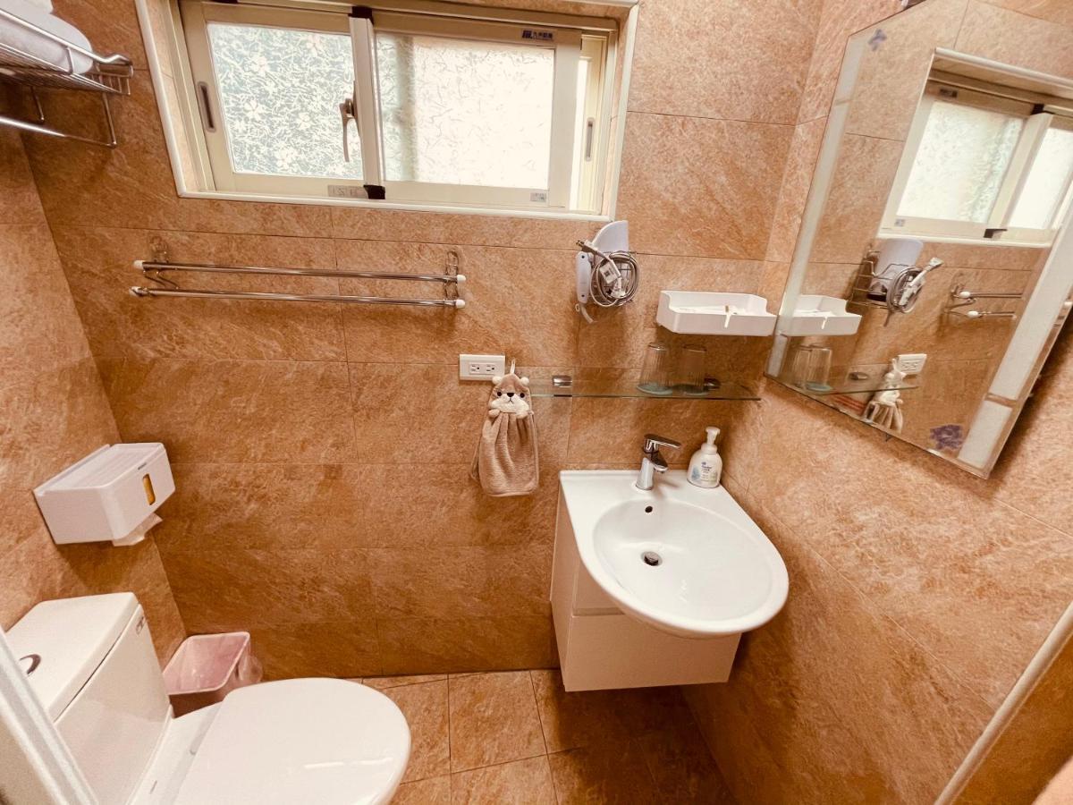 Zucuo Homestay 난간 외부 사진