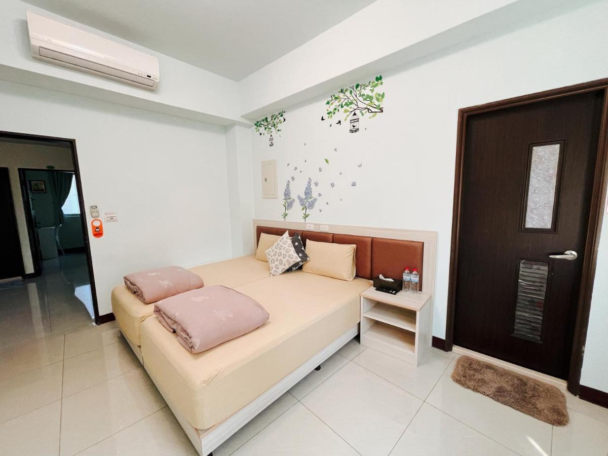 Zucuo Homestay 난간 외부 사진