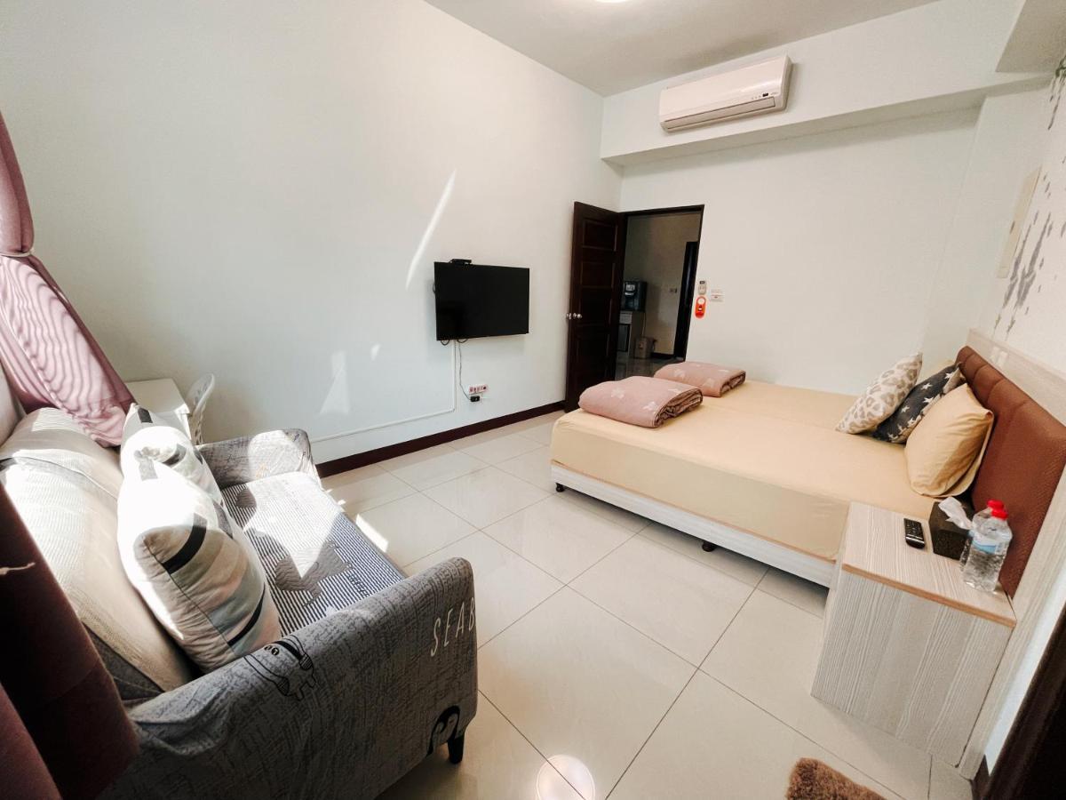 Zucuo Homestay 난간 외부 사진