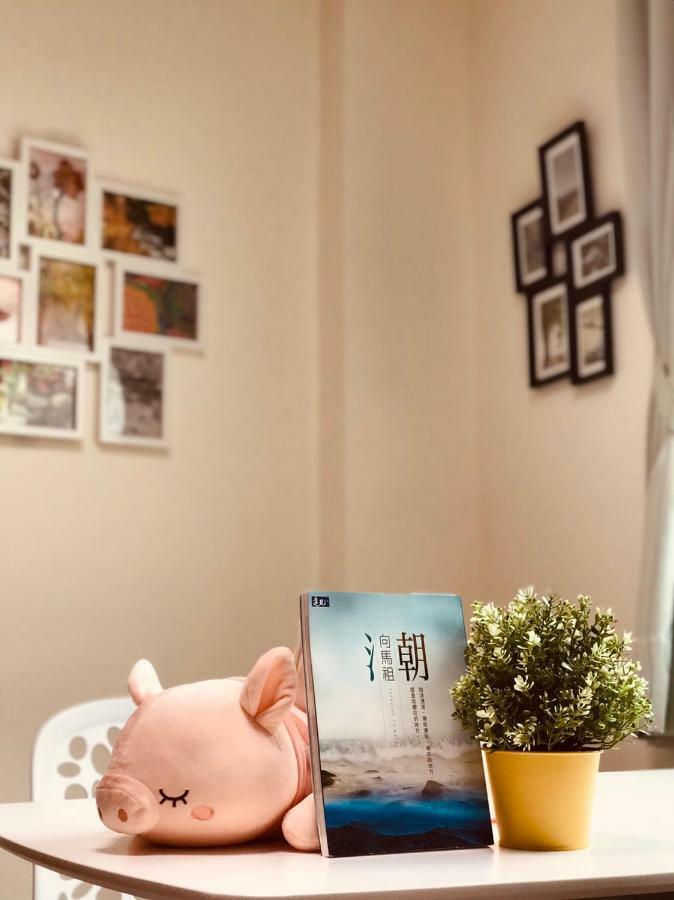 Zucuo Homestay 난간 외부 사진